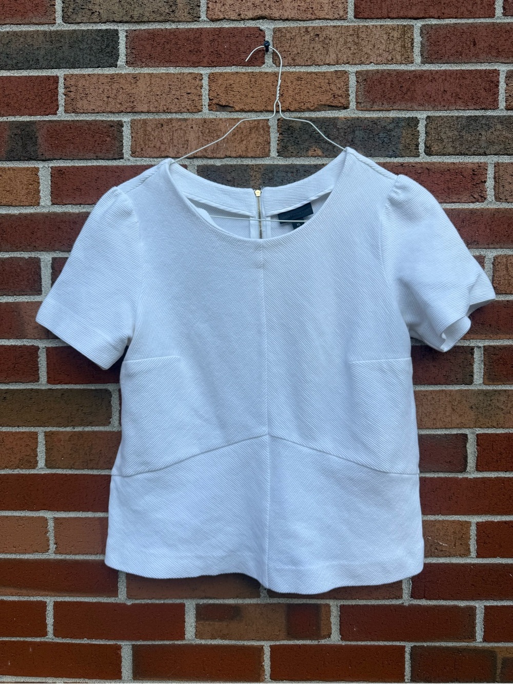 Worthington White Textured Short Sleeve Top Size XL Gold Back Zip